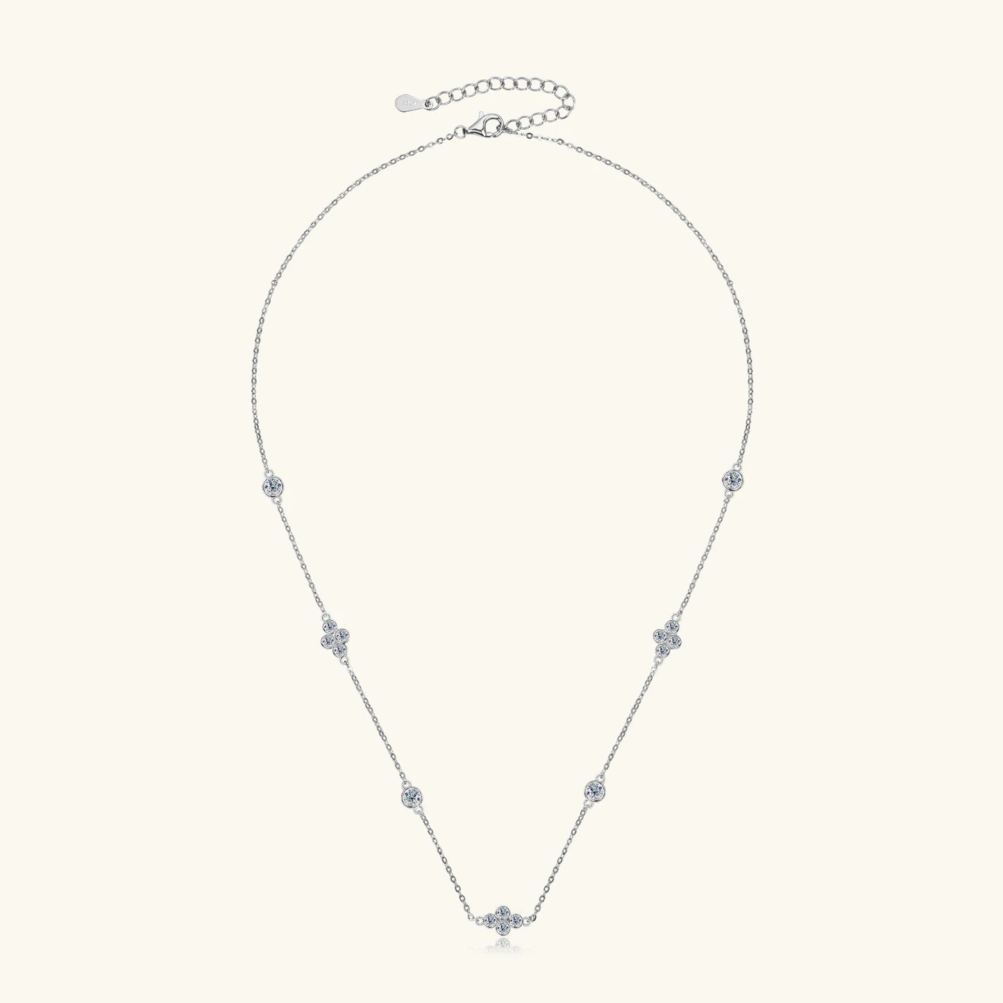 Clover – Kleeblatt-Moissanit-Halskette aus 925er Silber