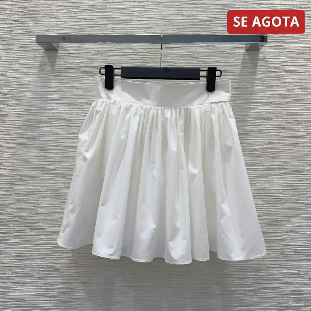 Lena – Eleganter Minirock mit hoher Taille